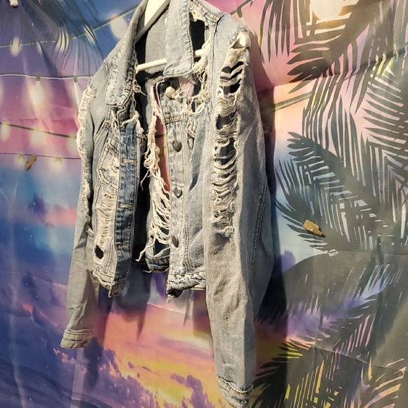 Ella Light Blue Distressed Denim Jacket - Picture 4 of 5